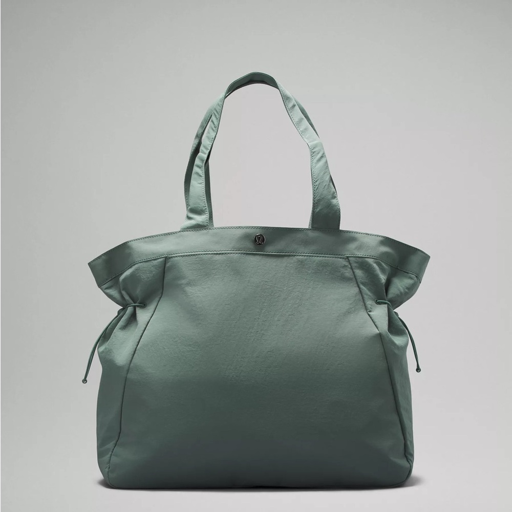 Lululemon Side-Cinch Shopper Bag 18L